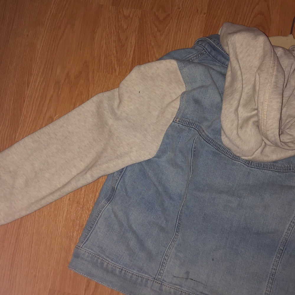 Jean Jacket - Picture 6 of 6